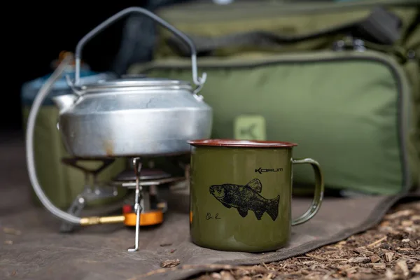 Classic Enamel Mug Tench