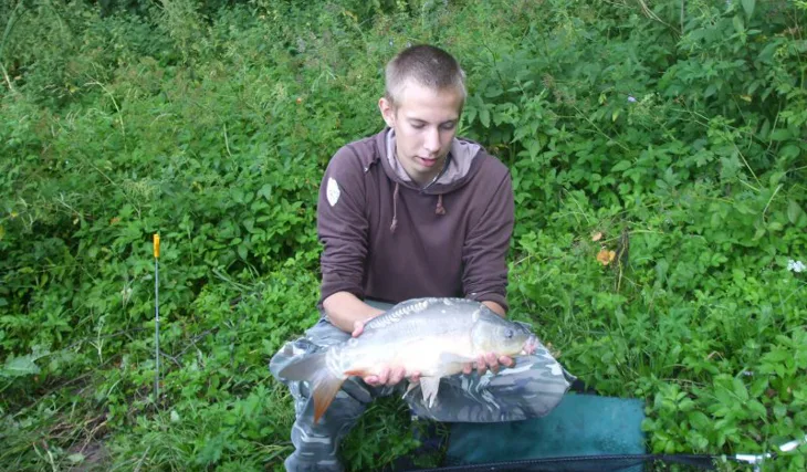 Desetikilová hranice pokořena