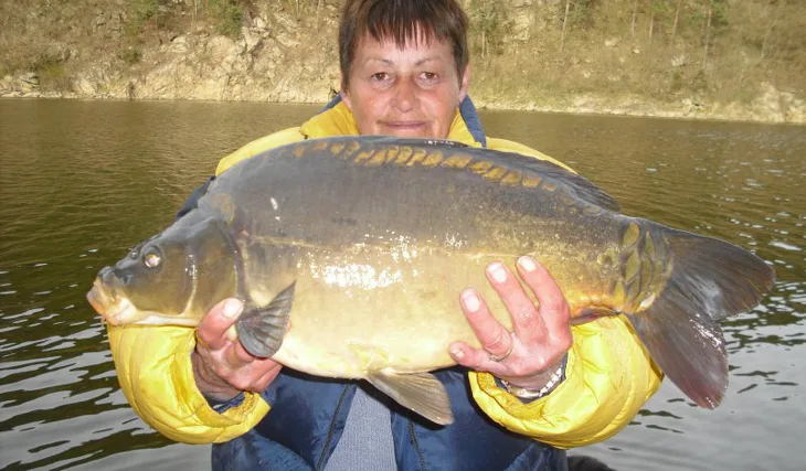 Yvana boduje na Orlíku!