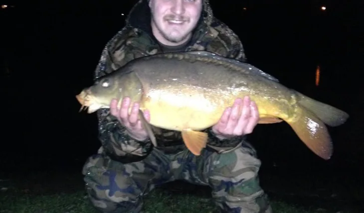 Žiletkově chladná voda