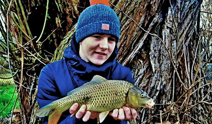 Letošní první kapřík