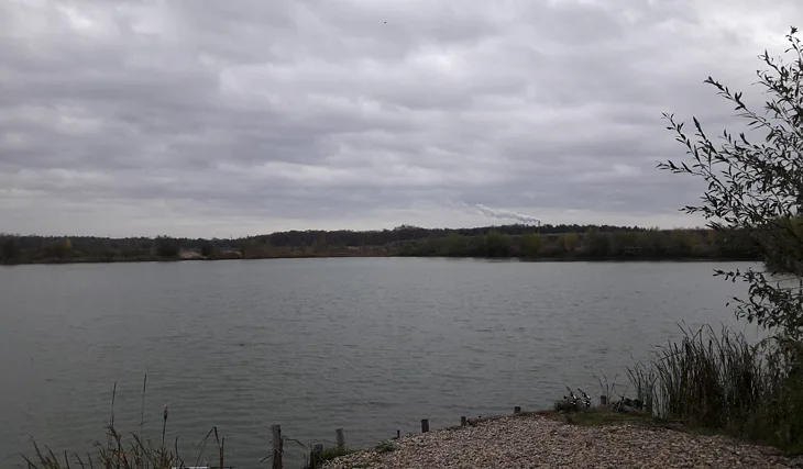 Noc na jezeře Sahara