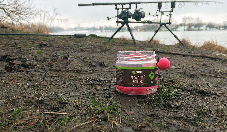 Rozlehlá štěrkovna