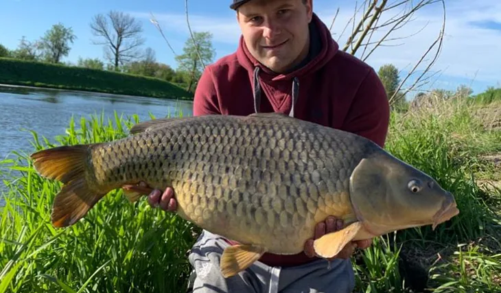 Květen loňského roku