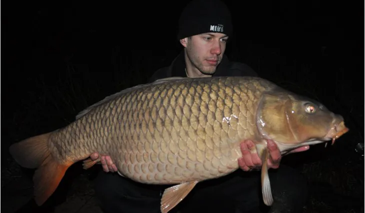 Magický úplněk nad Cassienem