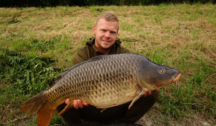 Po měsíci na 8 hodin