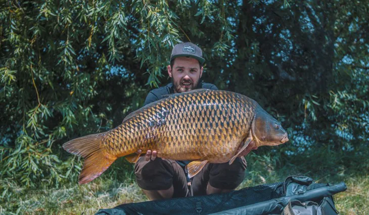 Keď "polednáček" tak jedine "osobáček"