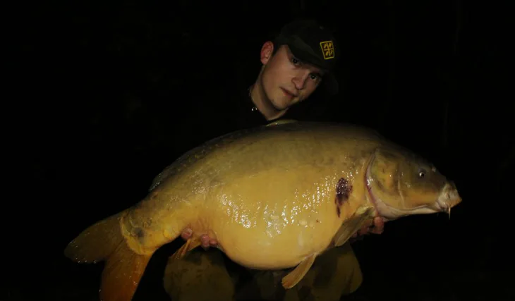 Riverside se Salmon&Peach  1. Časť