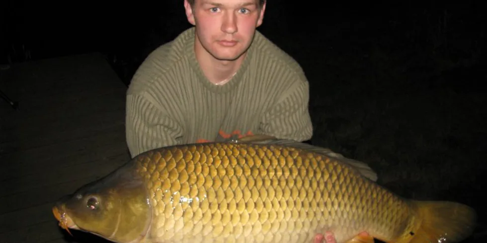 Dvě výpravy, dvě dvacky.