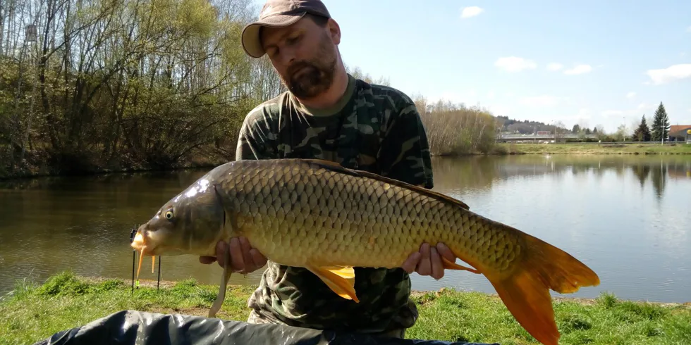 300 minut za 10 kaprů!