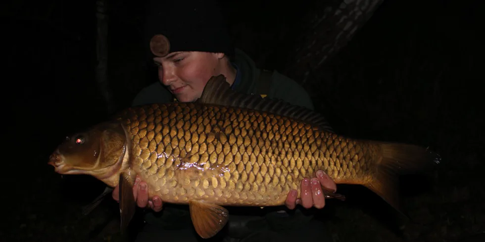 MRAKY SE ŽENOU III.