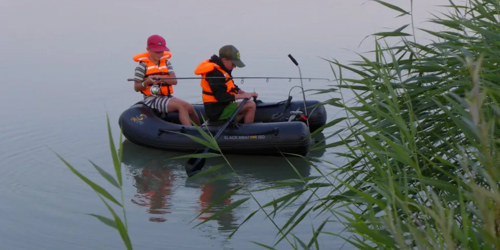 Bráškové na pískovně