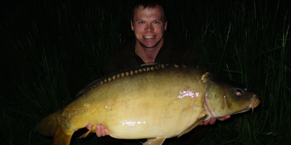 Konec dubna na řece