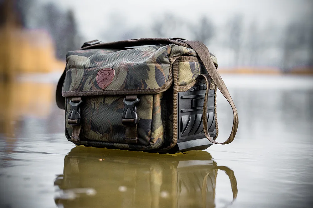 Giants&#x20;fishing&#x20;Vl&#x00E1;&#x010D;ec&#x00ED;&#x20;ta&#x0161;ka&#x20;Spinning&#x20;Bag&#x20;Gaube