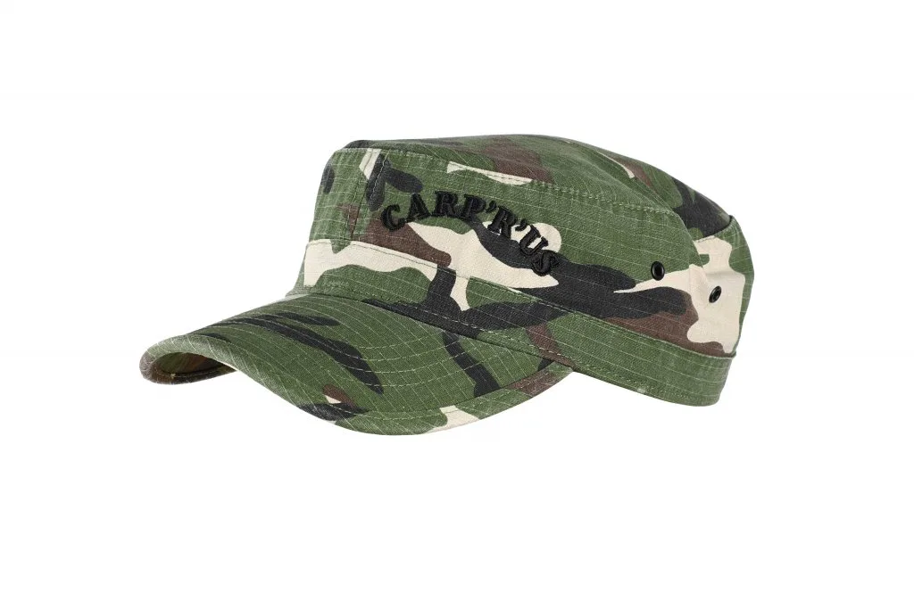 Carp&#x00B4;R&#x00B4;Us&#x20;K&#x0161;iltovka&#x20;s&#x20;vy&#x0161;it&#x00FD;m&#x20;logem&#x20;camo