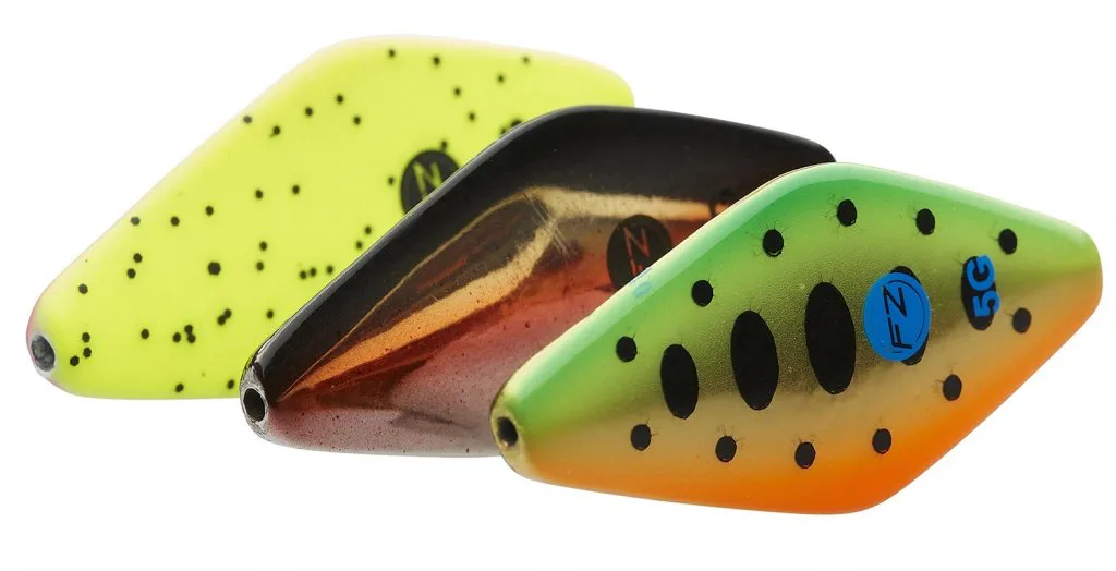 Effzett&#x20;Plandavka&#x20;Pro&#x20;Trout&#x20;Inline&#x20;Spoon&#x20;4,3cm&#x2F;5g&#x20;Yellow&#x2F;Black&#x20;Flake