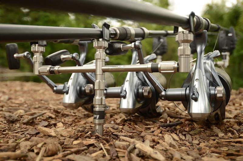 Solar&#x20;Hrazda&#x20;na&#x20;3&#x20;pruty&#x20;zadn&#x00ED;&#x20;-&#x20;P1&#x20;3&#x20;Rod&#x20;Back&#x20;Buzzer&#x20;Bar