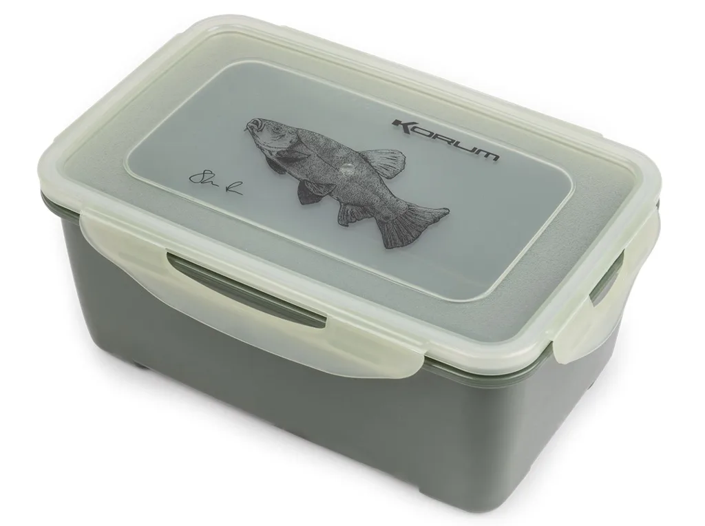 Korum&#x20;Krabi&#x010D;ka&#x20;na&#x20;j&#x00ED;dlo&#x20;Classic&#x20;Tench&#x20;Lunch&#x20;Box&#x20;&#x28;l&#x00ED;n&#x29;