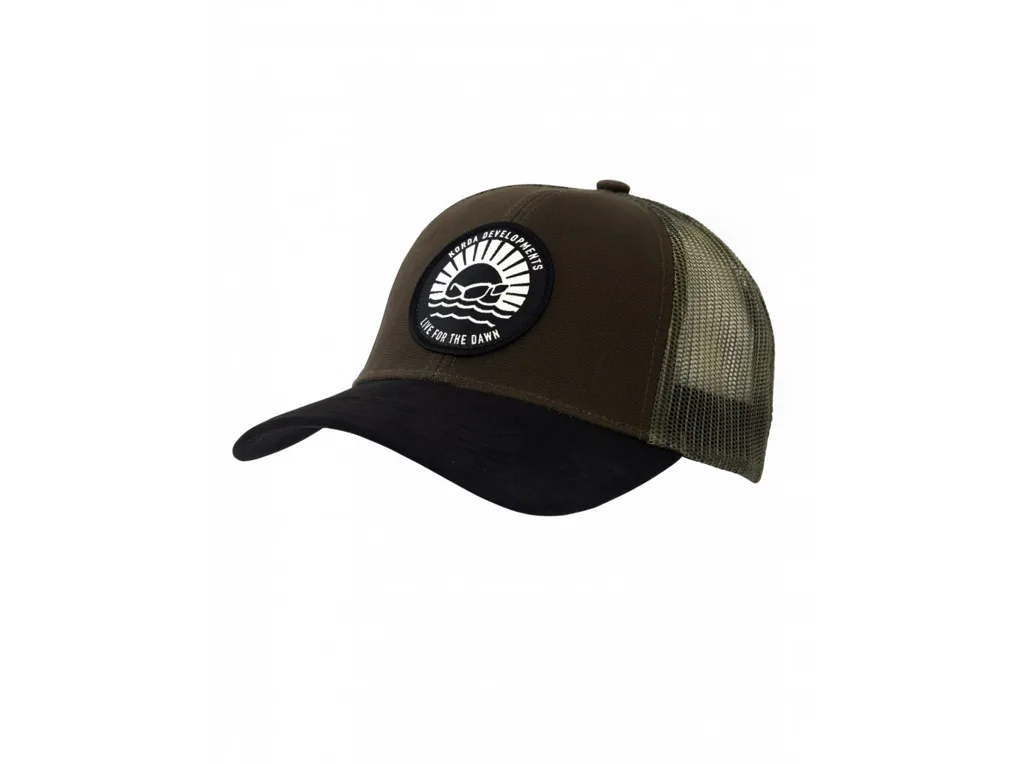 Korda Kšiltovka Dawn Trucker Cap Black