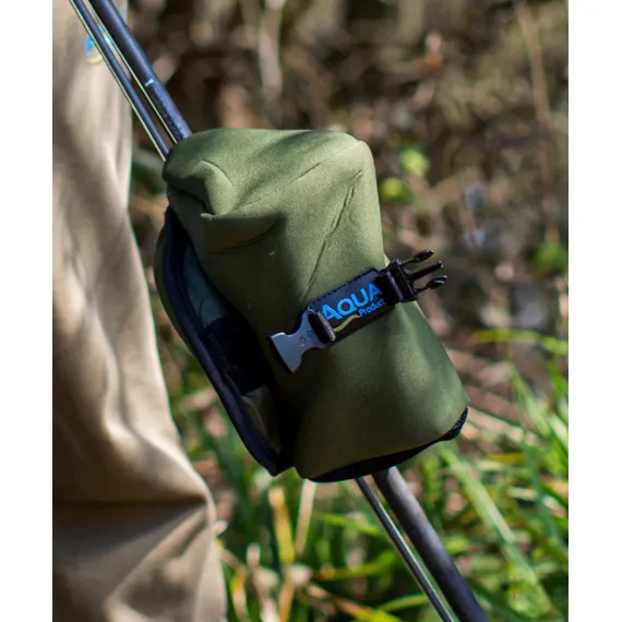 Aqua Neoprene Reel Jacket Large