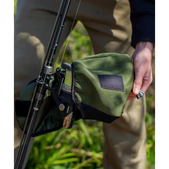 Aqua Neoprene Reel Jacket Large