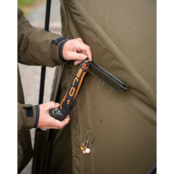 Edges Rig & Hanging Rack