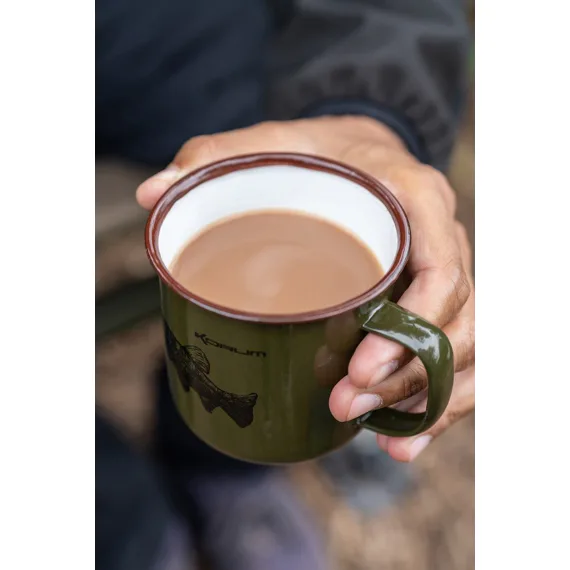 Classic Enamel Mug Tench